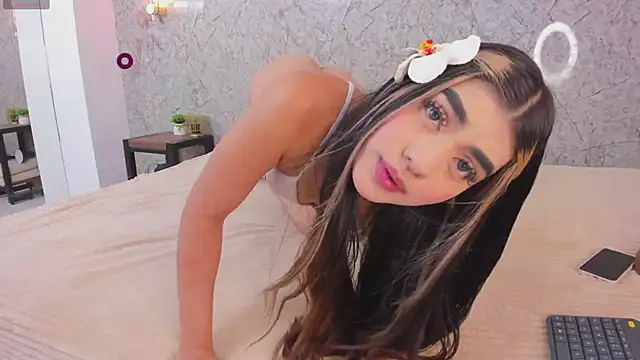 Antonella_west live sex cam