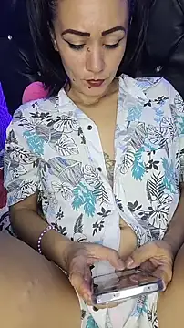 Lhia_'s cam snapshot