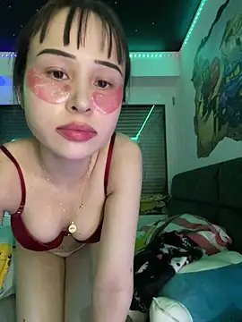 Just-Lilly live sex cam