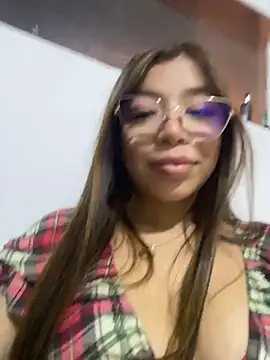 Maddy_Piink's cam snapshot