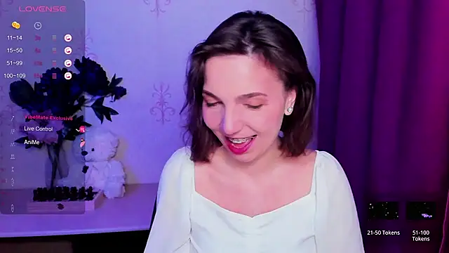 KindHazelHere_'s cam snapshot