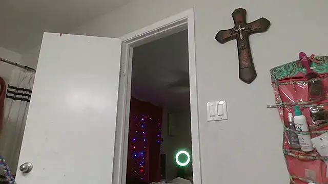 SpiderRose444's cam snapshot