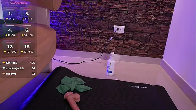 Sara_Licz live sex cam