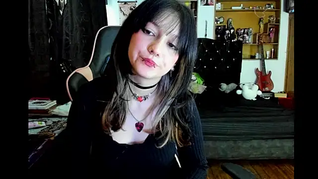 Maki_Zein_ live sex cam