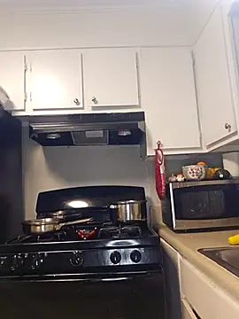 oliviaprettypussy live sex cam