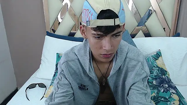 Astaroth_Grigori live sex cam