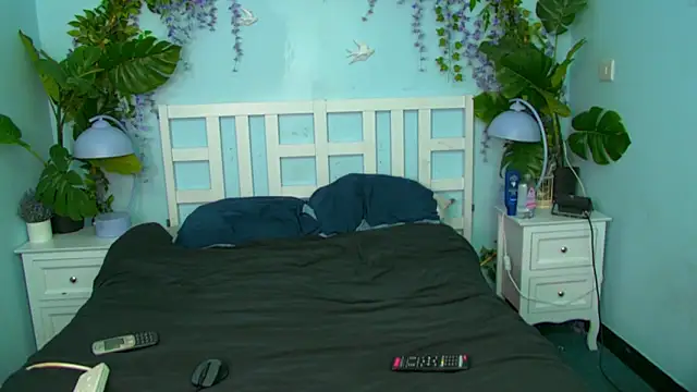 FerrariRedxBabestation live sex cam