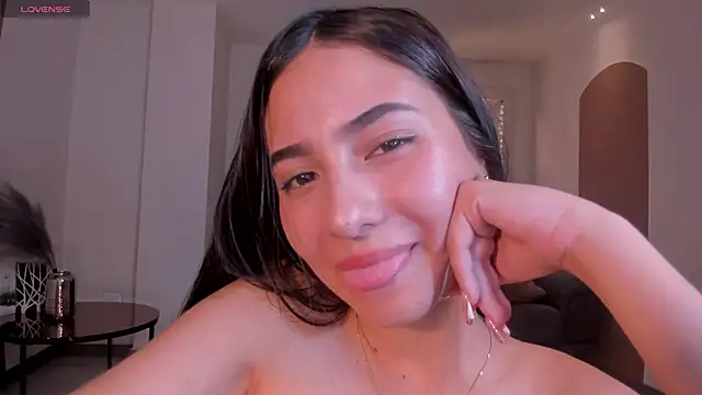 LucieMartin's cam snapshot