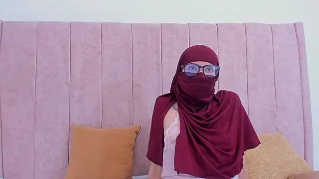 _Mahaara's cam snapshot