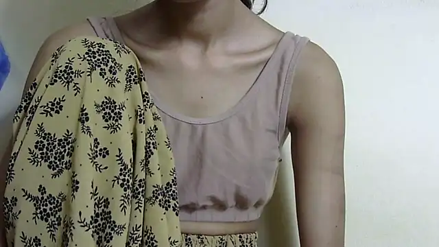 Anu_tiny's cam snapshot