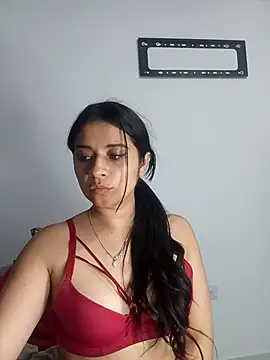 ValerieLove_'s cam snapshot