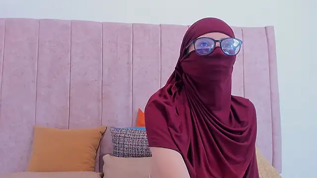 _Mahaara's cam snapshot