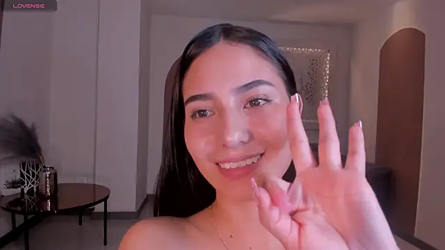 LucieMartin's cam snapshot