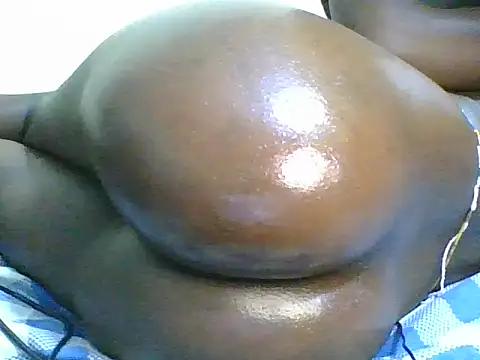 Midnight_doll's cam snapshot