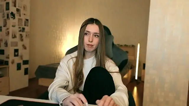 yourrdanceteacher's cam snapshot