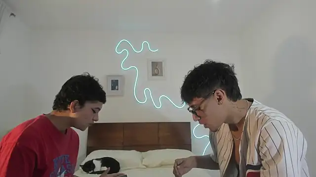 hardcoreheat_ind live sex cam