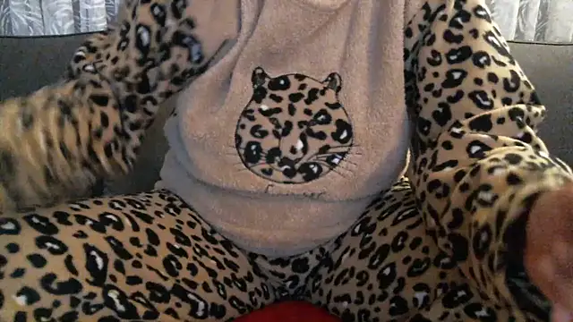 mysteriouscouple001 live sex cam