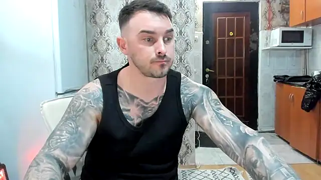 Jonmusclemaster live sex cam