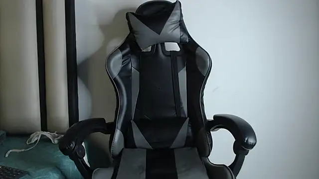 Sharlo_Alvarez live sex cam