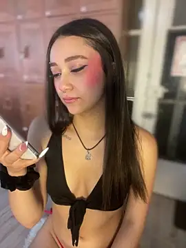 AshleyPinkk_ live sex cam