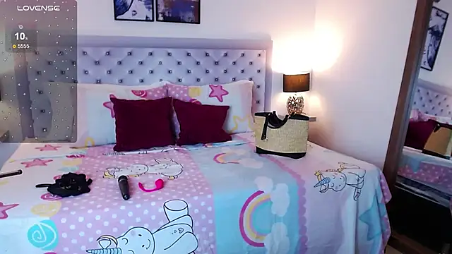 sarascottt live sex cam