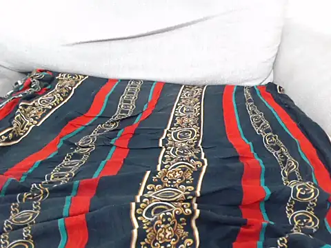 Florah23 live sex cam