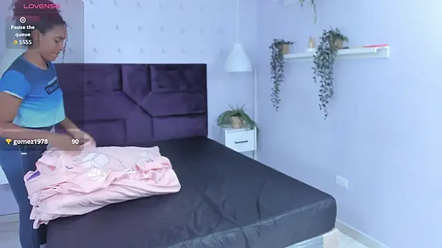 Nalapalmer live sex cam