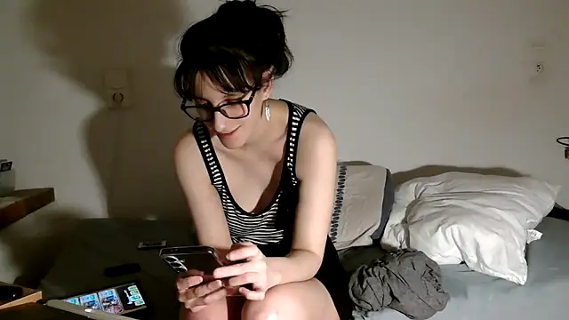 kimii222409 live sex cam