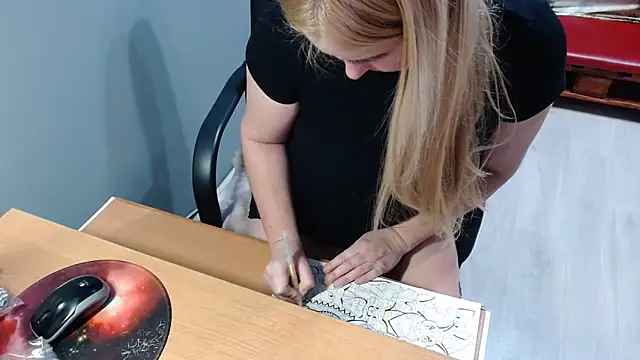 Ledi_Catherin's cam snapshot