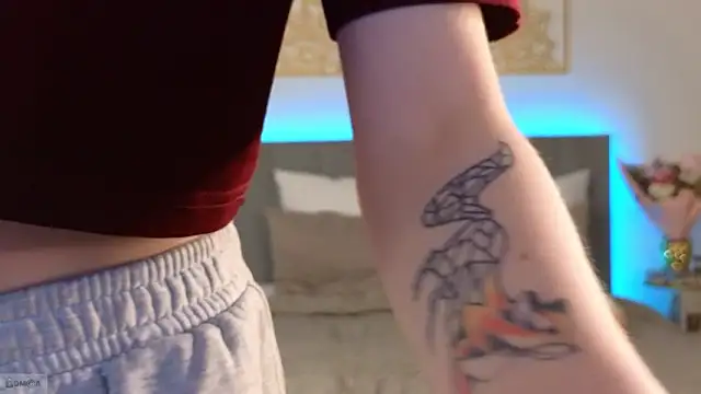 adele_armass's cam snapshot