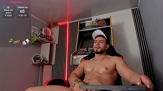 Ethan_king_ live sex cam
