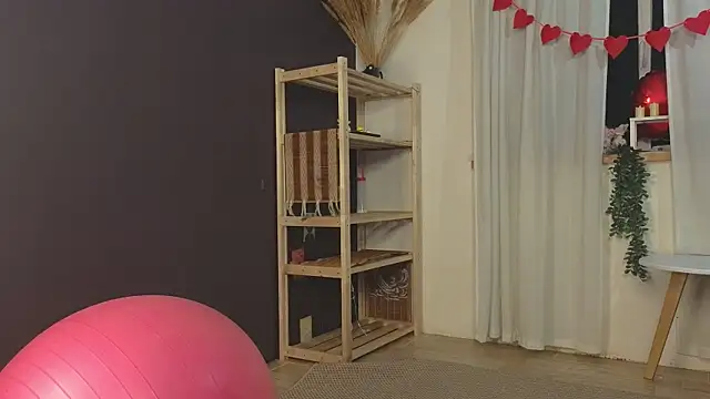 too_sexxxy live sex cam