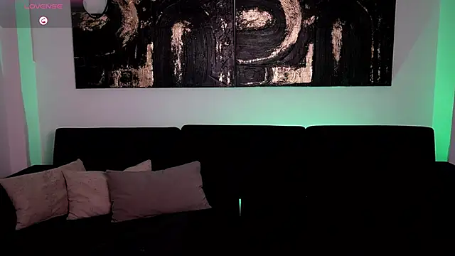 AliceHarper_'s cam snapshot