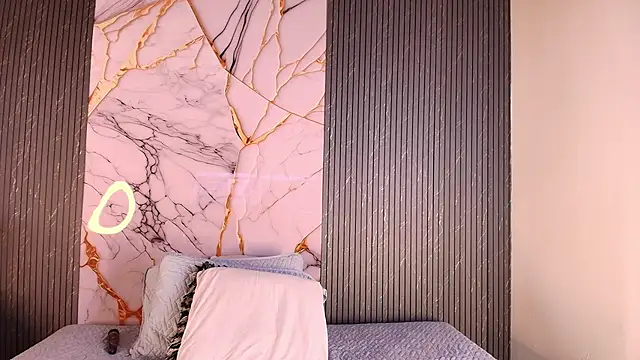 big_tits_in_your_face's cam snapshot