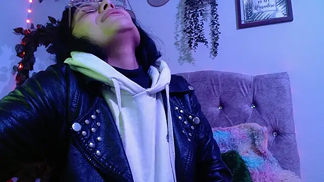 valkiry_'s cam snapshot