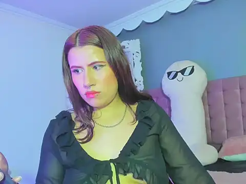 sara_gray__'s cam snapshot