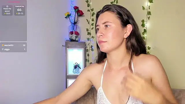 little__eva's cam snapshot