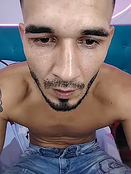 junior_men22's cam snapshot