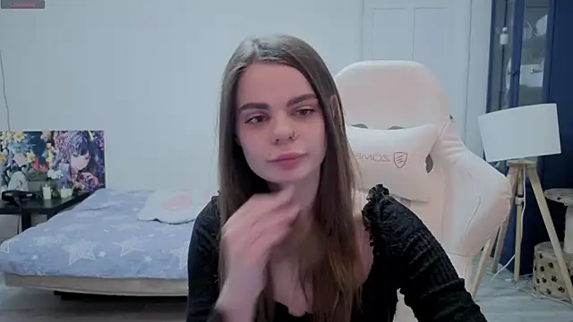 xAlisontiny's cam snapshot