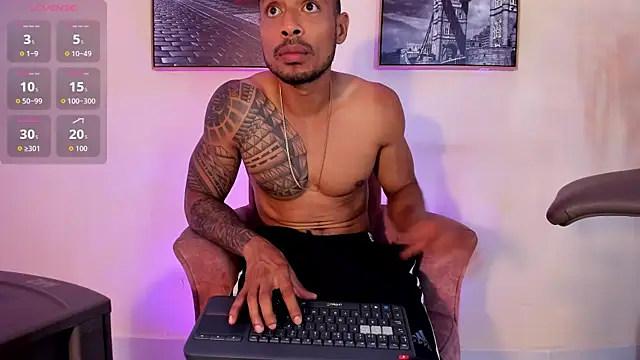 Sweet_Alessandre's cam snapshot