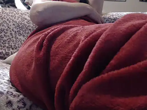 FurryCupLove555's cam snapshot