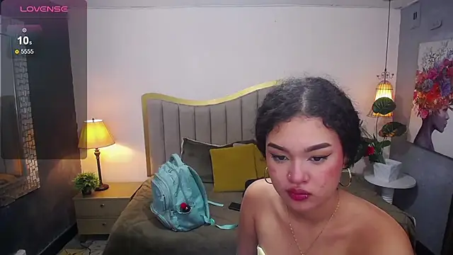 alyson_ethan's cam snapshot