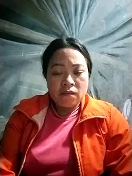 AlilaK2's cam snapshot