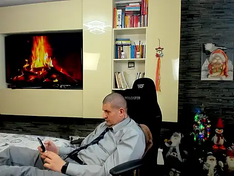 SpartacusDaddy48's cam snapshot