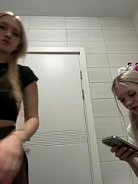 Lali-Lu's cam snapshot