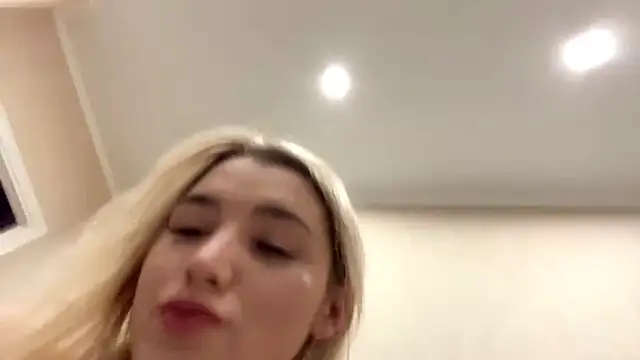 MerryVideo's cam snapshot