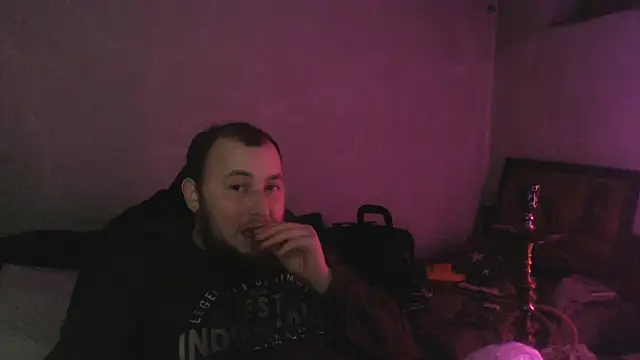 BIG-COCK-OMG's cam snapshot