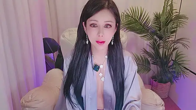 MeettheRainbow live sex cam