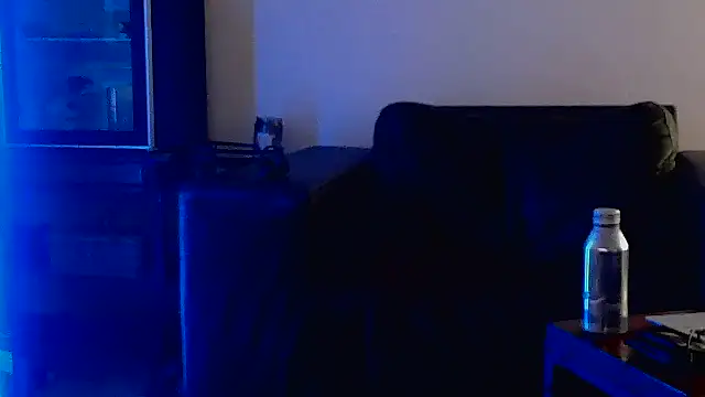 MISTERANDDEMI's cam snapshot