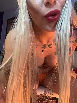 MelaFoxx live sex cam